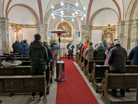 Krippenandacht mit Segnung der Kinder (Foto: Georg Smolarczyk)